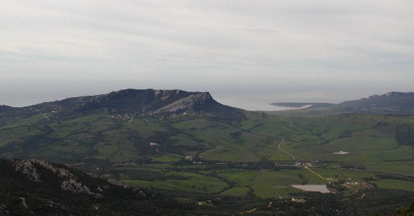 FACINAS2.jpg (28561 bytes)